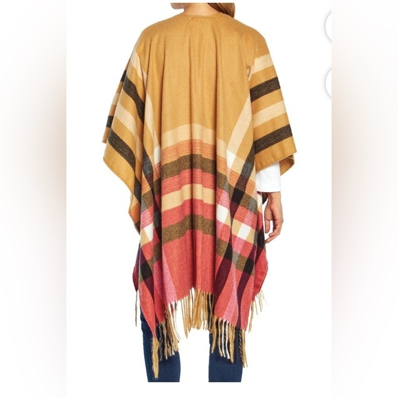 Women's Woolrich Luxe Soft Cozy Blanket Scarf Wrap Ruana Fringed One-Size - Picture 2 of 13